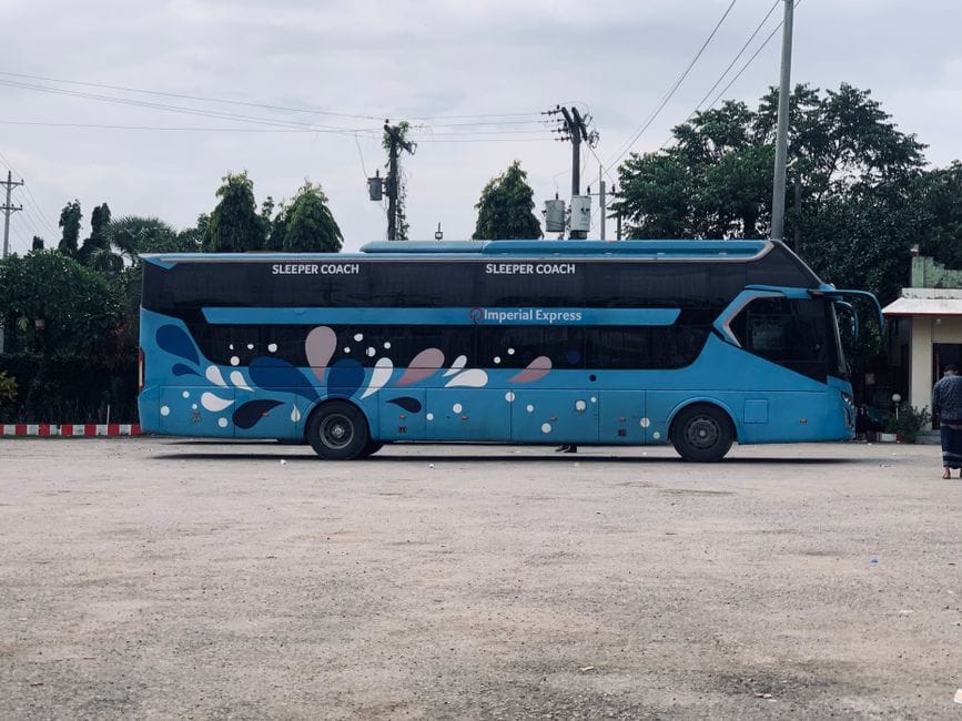 Cẩm nang toàn diện: Hướng dẫn đặt giá vé xe giường nằm đi Nha Trang giá tốt nhất - Liên Hệ Đặt Dịch Vụ
