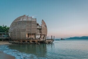 Top 5 Khách sạn sát biển Bãi Dài Nha Trang cho kỳ nghỉ dưỡng hoàn hảo - Khách sạn Nha Trang